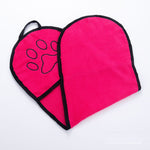 Lightweight portable pet drying towel for dogs and cats